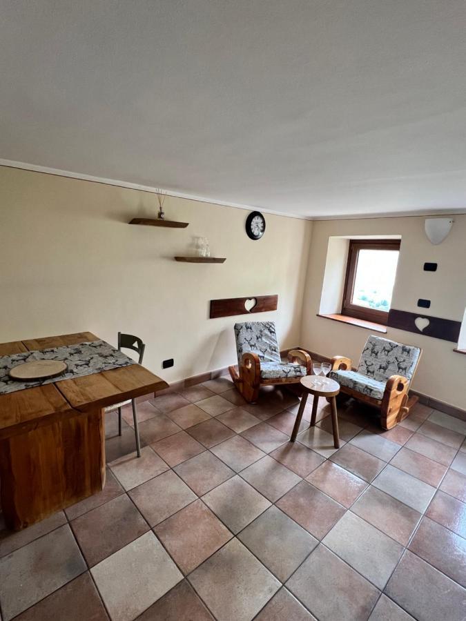 Apartamento Profumo Di Legno Aosta Exterior foto