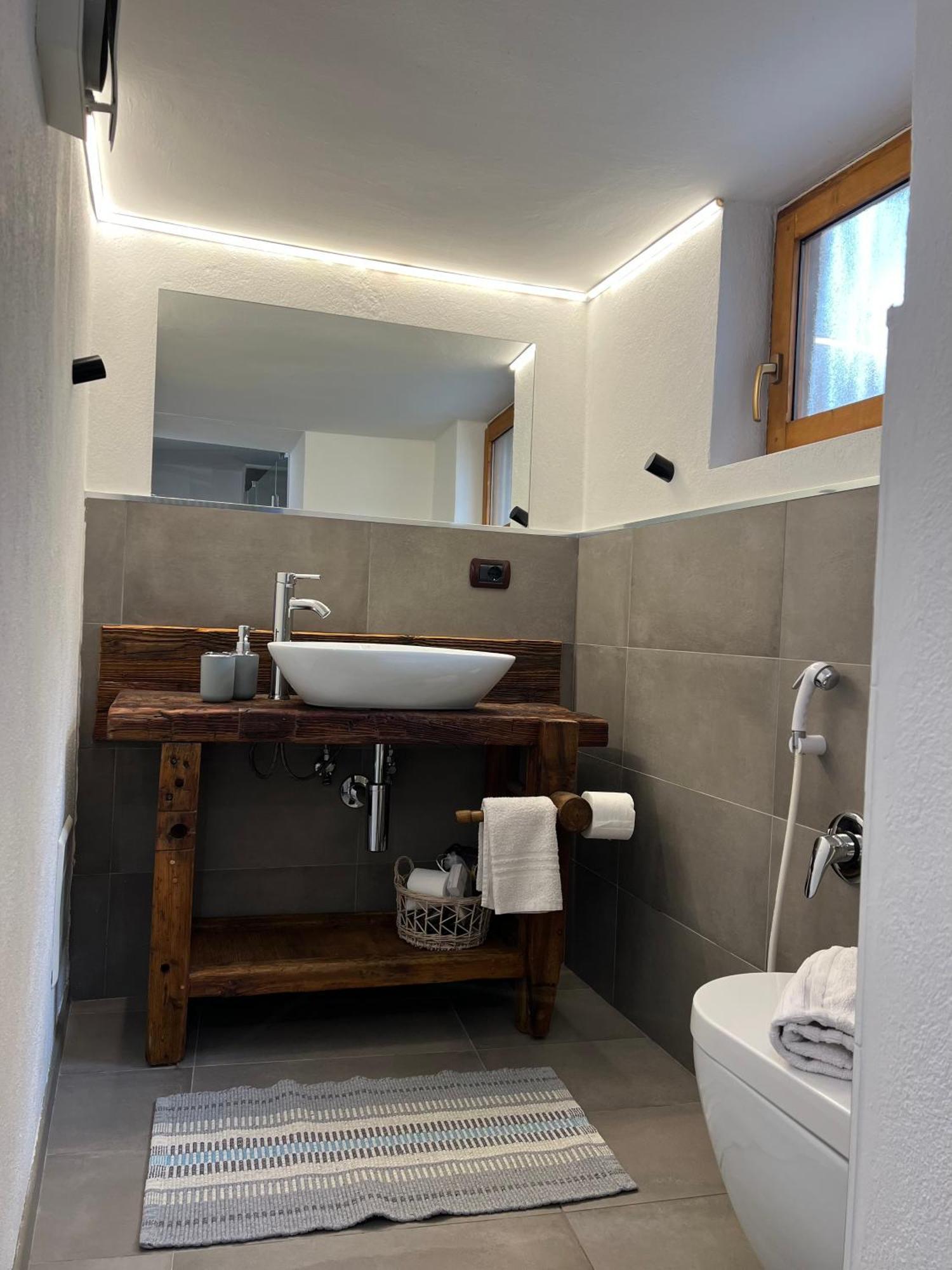 Apartamento Profumo Di Legno Aosta Exterior foto